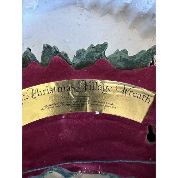 Thomas Kinkade Christmas Village Wreath Hamilton Collection - Picture 15 of 16